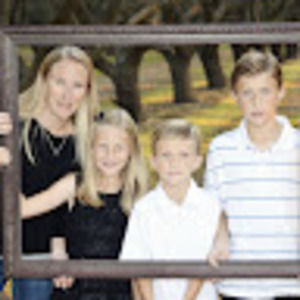 Meet your Posher, Suzanne